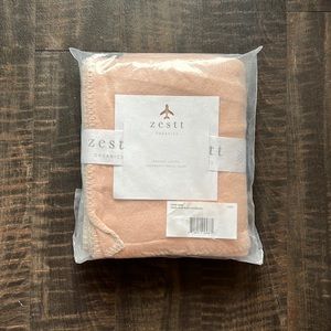 Zestt Dreamsoft Travel Scarf